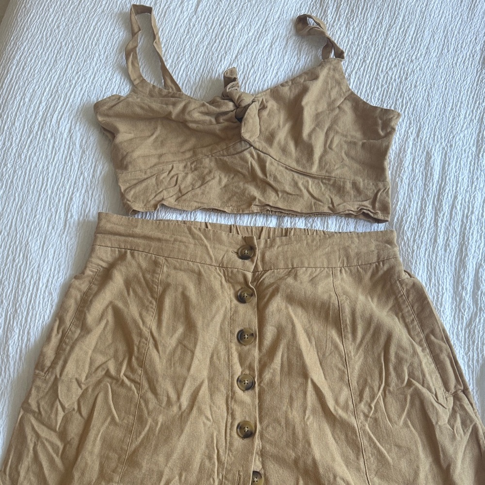 STILL AVAILABLE Target * Tan Button-Front Skirt